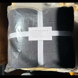 Parachute Essential Quilt